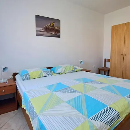 Apartman With Parking Space Lopar, Rab - 23968